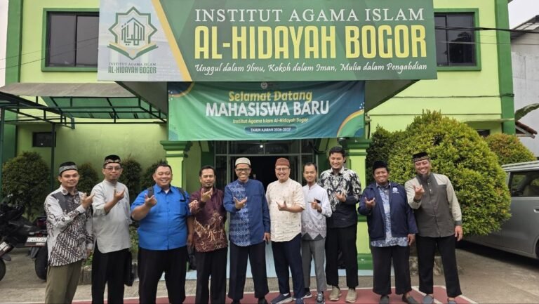 IAI Al-Hidayah Bogor dan IMC Sukabumi Perkuat Kerja Sama melalui Penandatanganan MoU dan Sharing Pengelolaan Jurnal